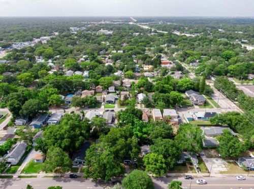 312 Hanna Ave, Tampa FL 33614-3607 exterior