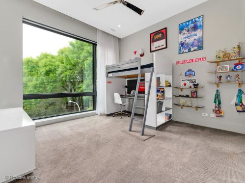 1857 Orch St, Chicago IL 60614-5109 exterior