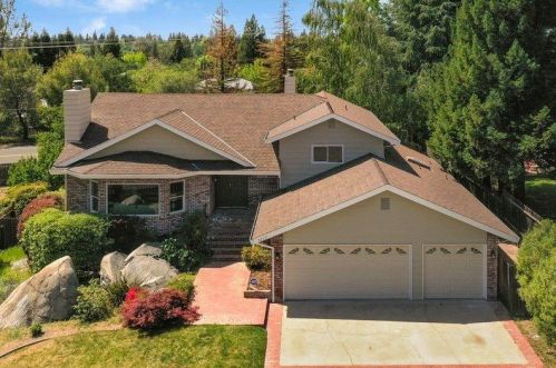 7217 Pne Grv Way, Folsom CA 95630-1952 exterior