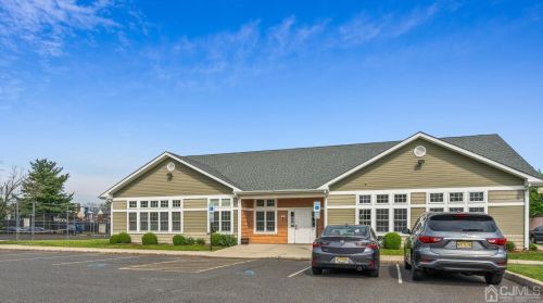 835 Edpas Rd, New Brunswick NJ 08901-3816 exterior