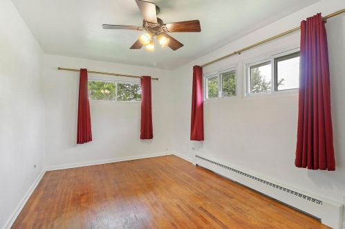 2708 Greenwood Ave, Waukegan IL 60087-4531 exterior