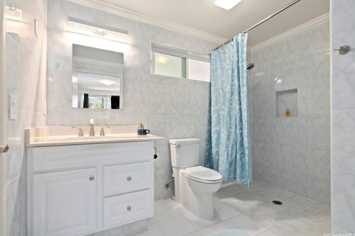 1952 Bertram St, Honolulu HI 96816-2006 exterior