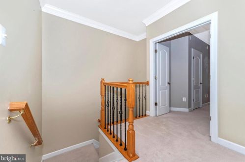 2305 Abby Rd, Edgewater MD 21037-2906 exterior