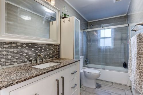 45 Greenfield Ln, Commack NY 11725-1414 exterior