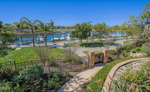 1405 Windshore Way, Oxnard CA 93035-1405 exterior