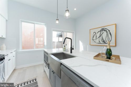 1122 26 St, Philadelphia PA 19121-4636 exterior