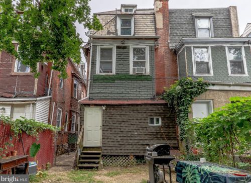 5016 Hazel Ave, Philadelphia PA 19143-1621 exterior