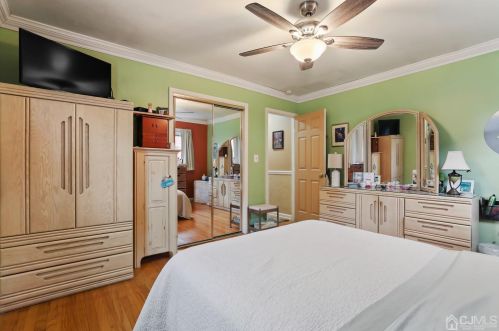 829 Evergreen Ct, New Brunswick NJ 08902-2314 exterior