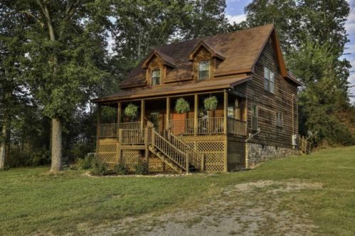 95 Shaver Rd, Chickamauga, GA 30707-4118