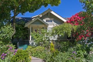 10406 66th Ave, Seattle WA  98178-2515 exterior