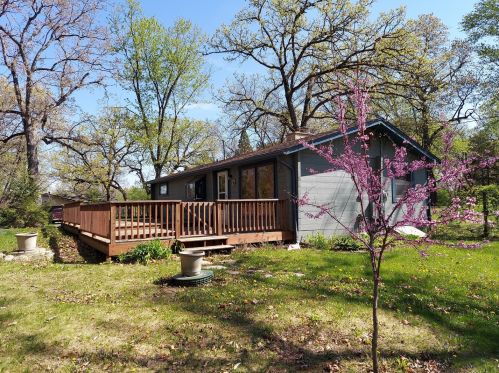 8601 Dorr Rd, Bull Valley, IL 60097-8888