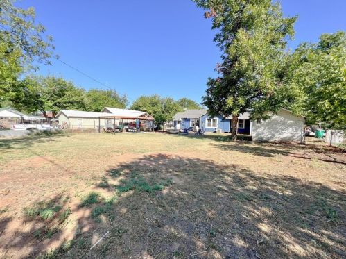 507 Reiman St, Seymour TX 76380-2555 exterior