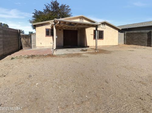 3002 Calle Rabida, Tucson AZ  85706-2779 exterior