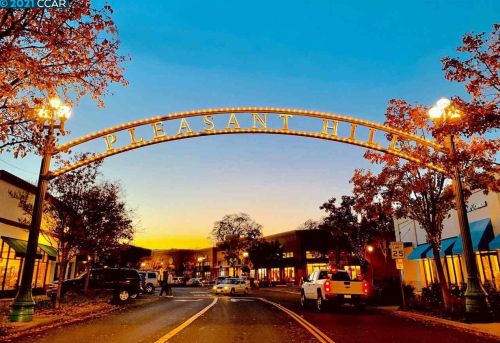 120 Cleaveland Rd, Concord CA  94523-3877 exterior