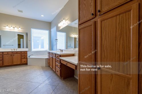 3326 Briarwood Ter, Phoenix AZ 85048-0154 exterior