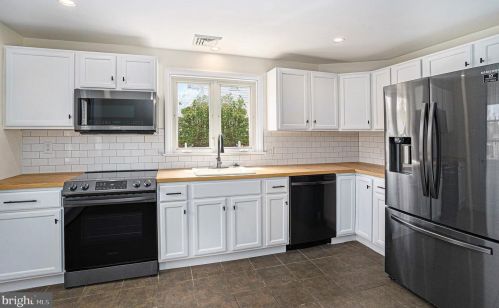 544 Mervine St, Pottstown PA  19464-4042 exterior