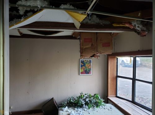 599 Hurtt Rd, Chickamauga GA 30707-3239 exterior