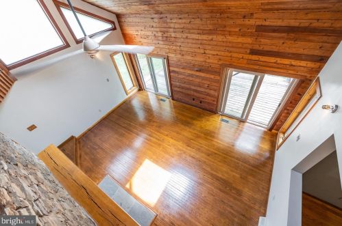 2344 Evergreen Ln, Pottstown PA 19465-8884 exterior