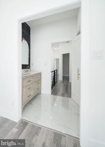 2238 17th St, Philadelphia PA  19132-4403 exterior