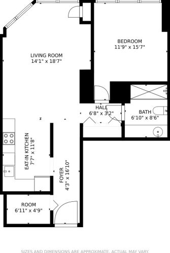 405 Wabash Ave, Chicago IL  60605-1208 exterior