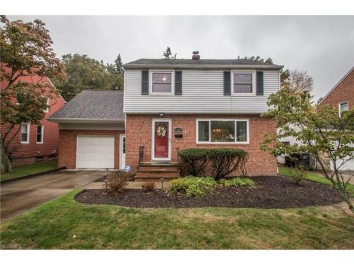 4820 Edsal Dr, Cleveland, OH 44124-2303