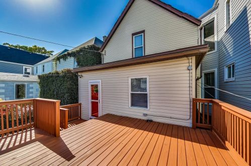 2623 Monticello Ave, Chicago IL 60618-5321 exterior