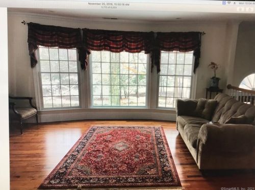 51 Continental Dr, Ridgefield CT  06877-3111 exterior