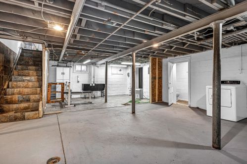 1030 19 St, Manitowoc WI 54220-4905 exterior