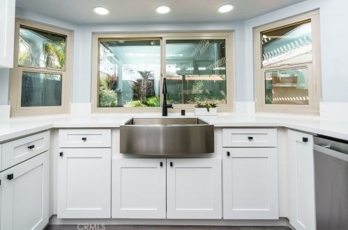 45627 Clubhouse Dr, Temecula CA 92592-5934 exterior