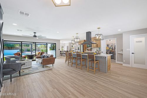 4233 Cholla St, Phoenix AZ  85029-3801 exterior