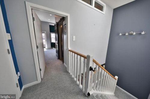 1513 Bainbridge St, Philadelphia PA 19146-2130 exterior