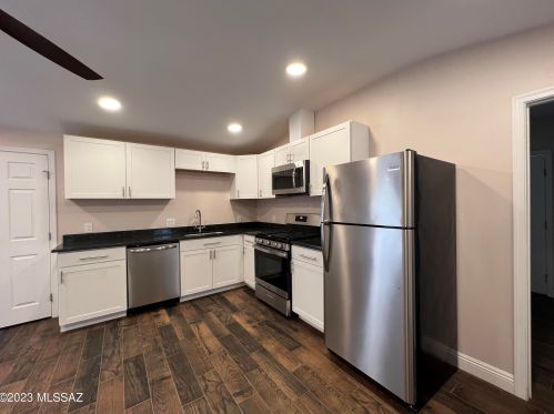 3520 Bellevue St, Tucson AZ  85716-3912 exterior