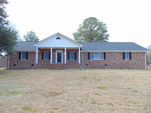 602 Hooks River Rd, Goldsboro, NC 27530-1238