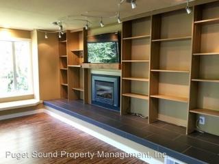 9375 Eric Pl, Seattle WA  98110-1303 exterior