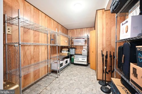 9101 Cherbourg Dr, Rockville MD 20854-3107 exterior