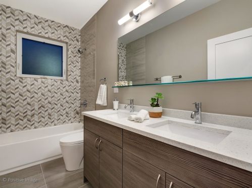 1728 Talman Ave, Chicago IL  60647-5224 exterior