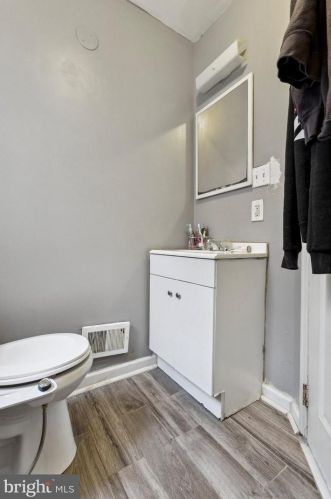 2253 Bouvier St, Philadelphia PA 19132-4322 exterior