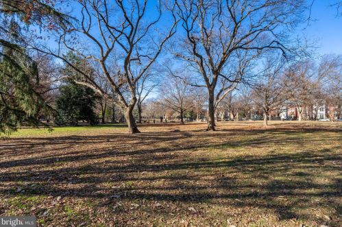 1337 Massachusetts Ave, Washington DC  20003-1540 exterior