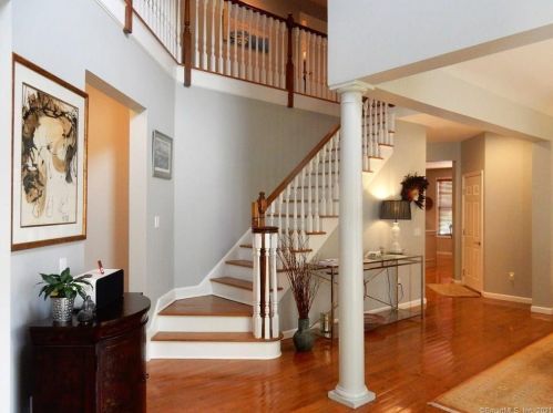 64 Terra Nova Cir, Westport, CT 06880-4749