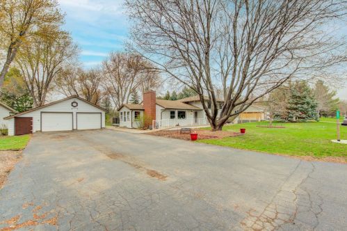 2841 Burnside Ave, Saint Paul, MN 55121-1306