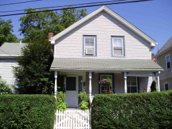 55 Green St, Newton, MA 02458-1341