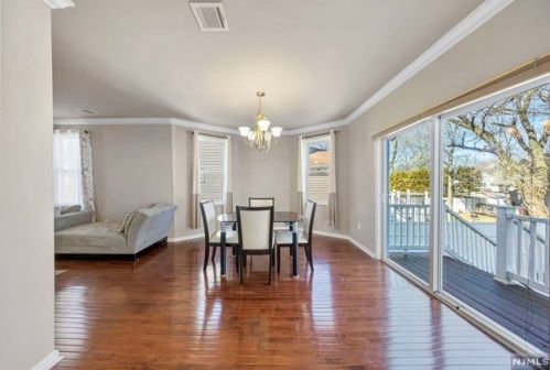 571 Kipp St, Teaneck NJ 07666-1648 exterior