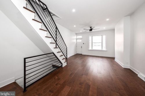 2517 Clarion St, Philadelphia PA  19148-4315 exterior