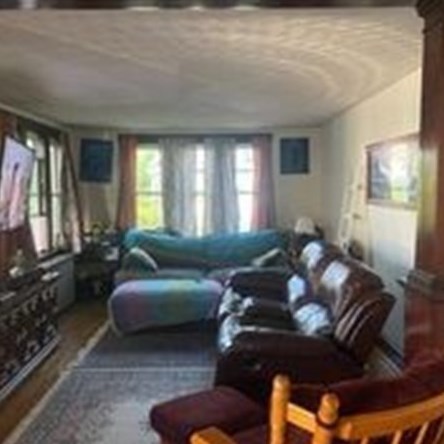 14 Main St, Sutton MA 01590-1615 exterior