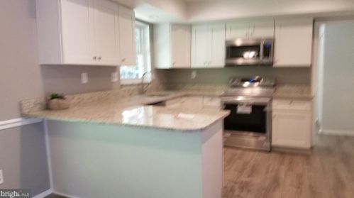 8611 Bells Mill Rd, Rockville MD  20854-4279 exterior