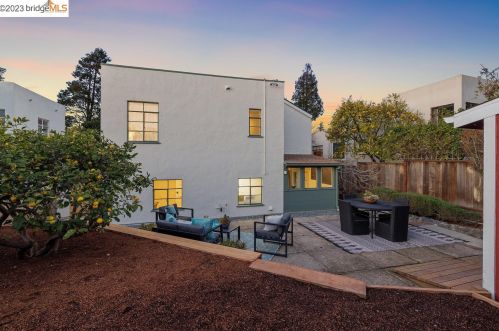 1410 Lincoln St, Berkeley CA 94702-1229 exterior