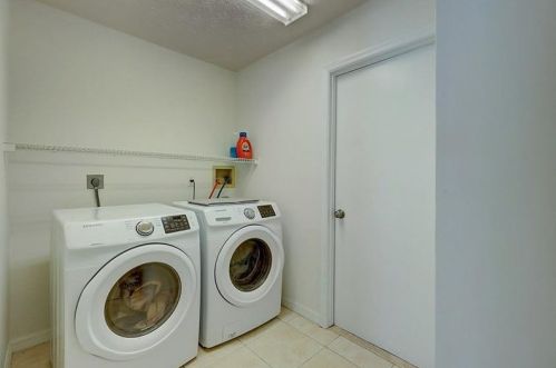 174 Parish Ter, Fort Pierce FL  34984-3636 exterior