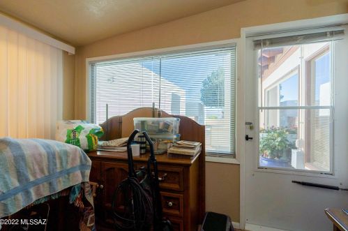 955 Camino Asturias, Green Valley AZ 85622-3246 exterior