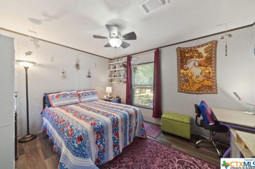 9780 Rebecca Crk Rd, Spring Branch TX 78070-4847 exterior