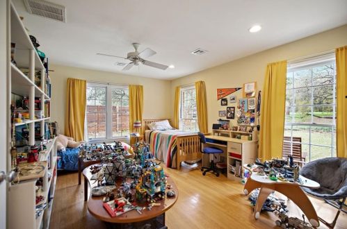 902 Bluebonnet Ln, Austin TX 78704-4025 exterior